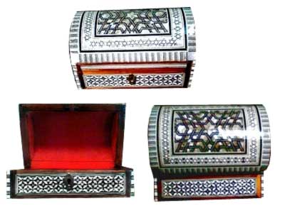 Rectangular Curved cover M.pearl Box